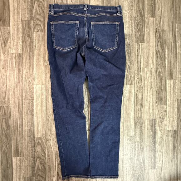 Gap Athletic Stretch Jeans Dark Wash Men’s (US 31) Gap Athletic Stretch - Picture 6 of 6